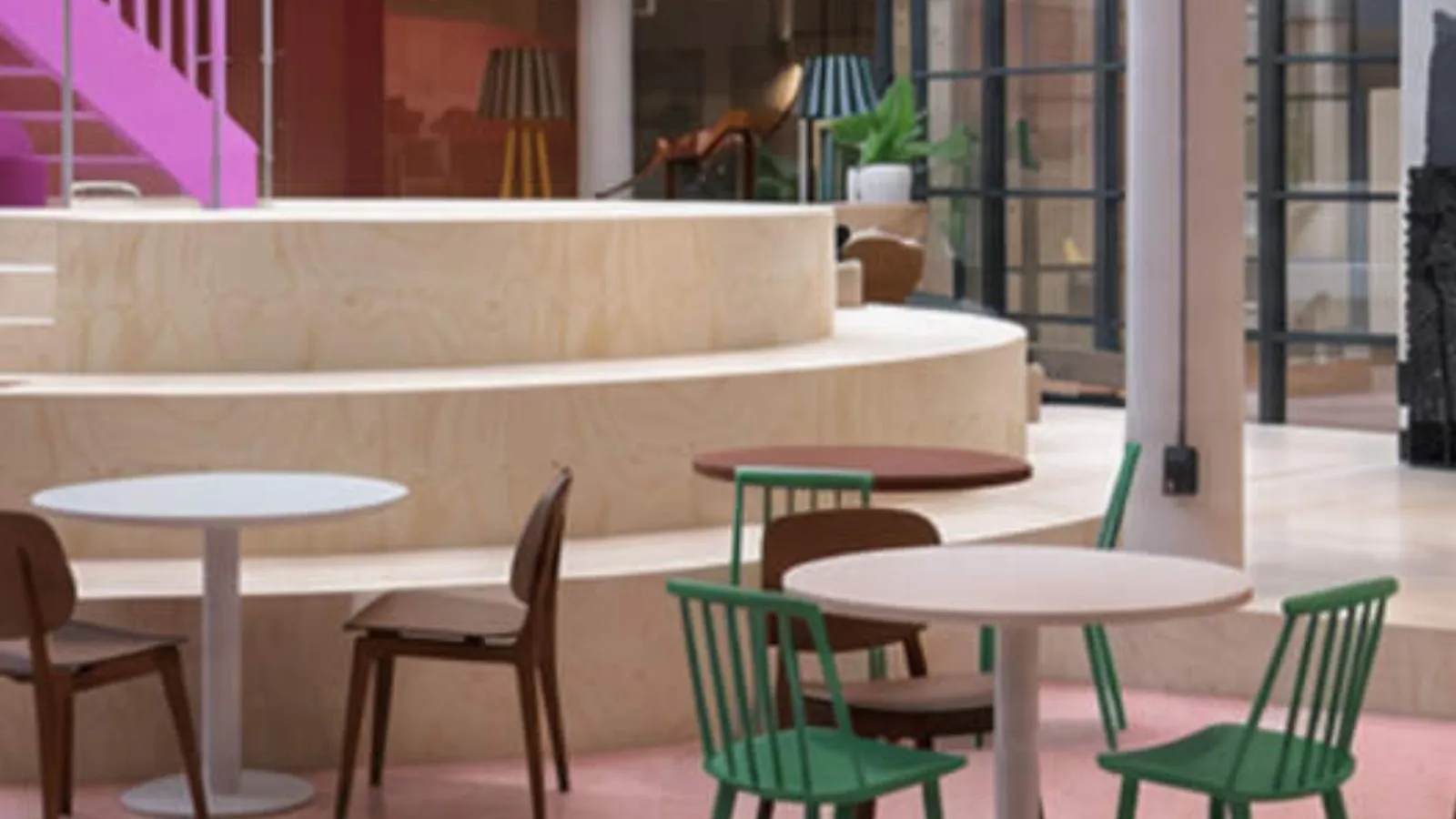 Fonos, vergaderlocatie in Hilversum