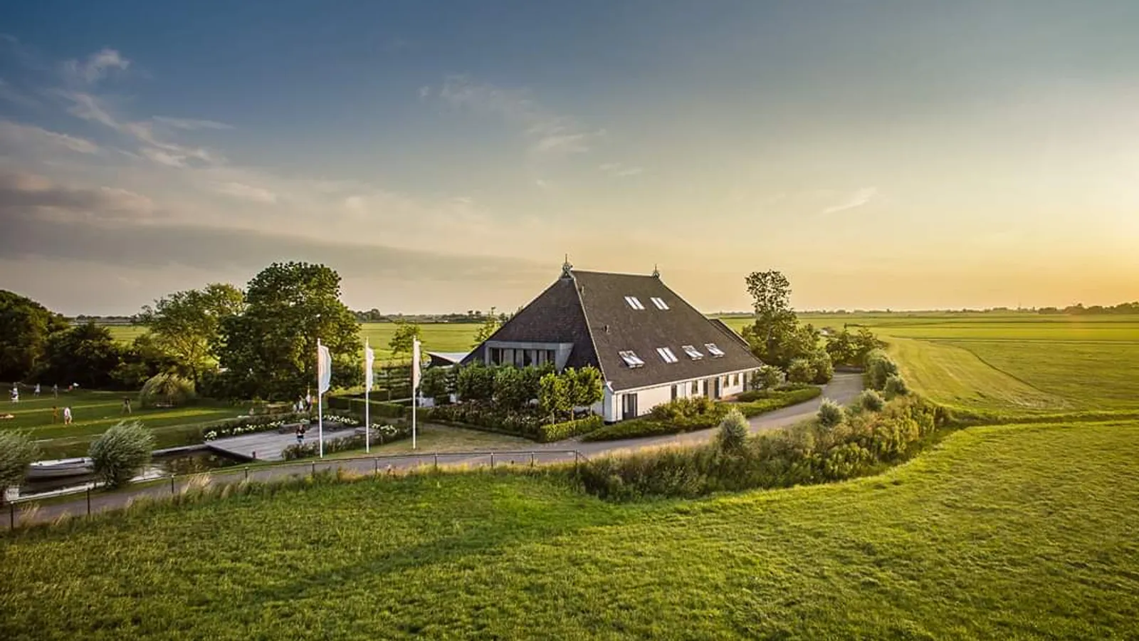 Pollepleats, vergaderlocatie in Westhem