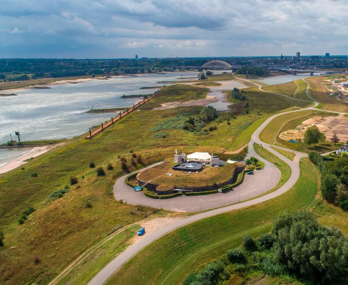 Fort Lent, congreslocatie in Lent