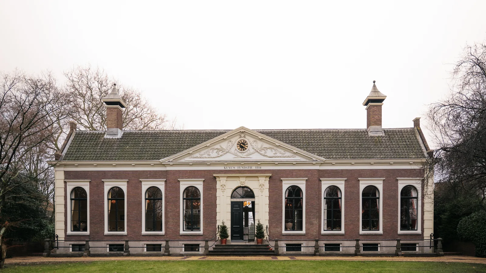 Regentenhuis van Kuyl's Fundatie, vergaderlocatie in Rotterdam