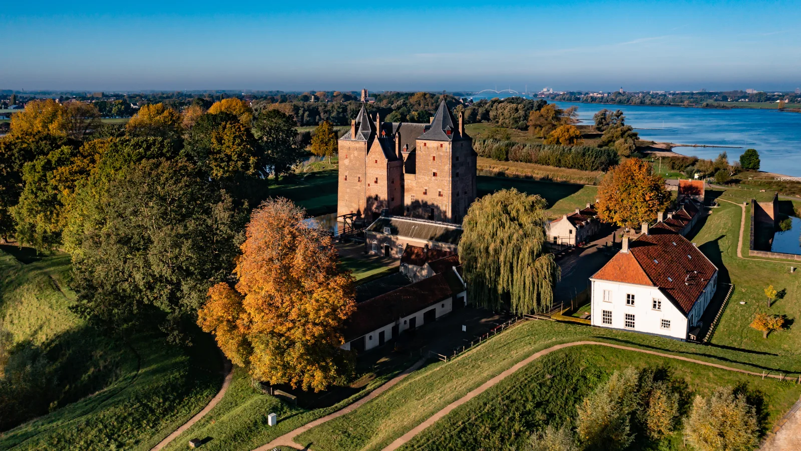 Slot Loevestein, congreslocatie in Poederoijen